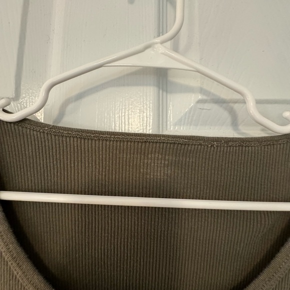 Cardigan! 🥑🤎 - Picture 3 of 3